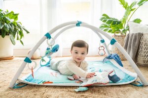 Tiny Love Mata edukacyjna z pałąkami i karuzelą - Skarby Oceanu 2w1 4