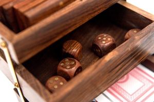 Giftdeco Zestaw gier COMBO - domino, karty, kości 6