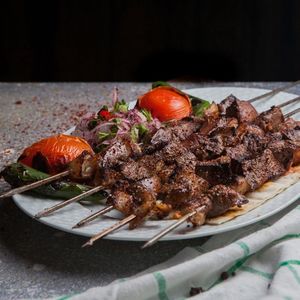 BBQ Szpikulec, szpikulce stalowe do szaszłyków, zestaw do grilla, 4 sztuki, 24 cm 3