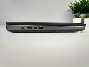 Laptop Dell Dell Precision 7520 i7-7820HQ 16GB 500GB Quadro M1200 W10 Pro 16