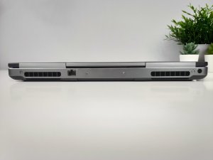 Laptop Dell Dell Precision 7520 i7-7820HQ 16GB 500GB Quadro M1200 W10 Pro 17