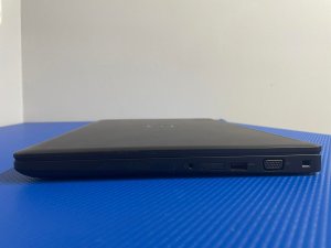 Laptop Dell Dell Latitude 5590 i5-7300u 8GB DDR4 256GB SSD INTEL FHD Windows 10 PRO 6