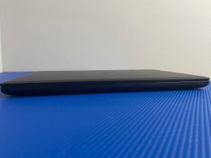 Laptop Dell Dell Latitude 5590 i5-7300u 8GB DDR4 256GB SSD INTEL FHD Windows 10 PRO 9