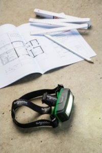 Latarka czołowa Schneider Electric Latarka czołówka 250 lm Thorsman Hand Light IMT47239 8