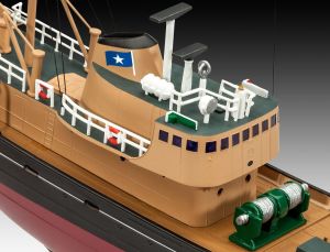 Revell Northsea Fishing Trawler (GXP-550535) 2