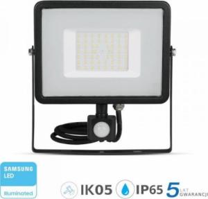 Naświetlacz V-TAC Projektor LED 50W 4000lm 4000K Dioda SAMSUNG z czujnikiem ruchu PIR Czarny IP65 470 1