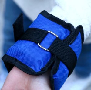 F35 OBCIĄŻNIKI NADGARSTKI KOSTKI 2x1kg 14