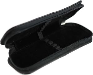 Piórnik Kemer 072 Piórnik duży owalny-czarny KEMER 4