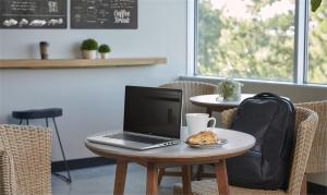 Laptop HP ProBook 640 G8 (3S8T1EA) 5