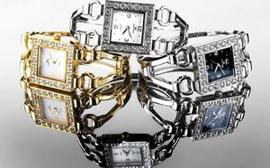 Zegarek Jordan Kerr Jordan Kerr Zegarek damski, bransoleta typu klips zamknięty, koperta zdobiona kryształkami, bez niklu 5