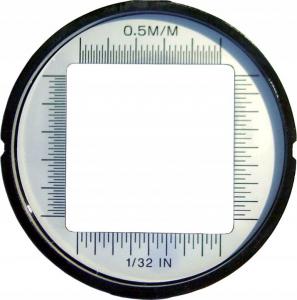 Carton Lupa x5 z podziałką skala 0,5mm. 2