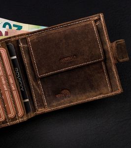 Buffalo Przeszywany, poziomy portfel męski z naturalnej skóry z zapinką Buffalo Wild NoSize 10