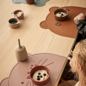 Nuuroo nuuroo - podkładka silikonowa na stół dla dzieci Woodrose 4