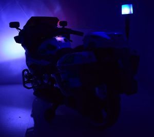 Import SUPER-TOYS MEGA MOTOR POLICYJNY NA AKUMULATOR, KOGUT, MEGAFON, MOC/BEJ8188 11