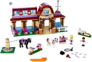 LEGO Friends Klub jeździecki Heartlake (41126) 2