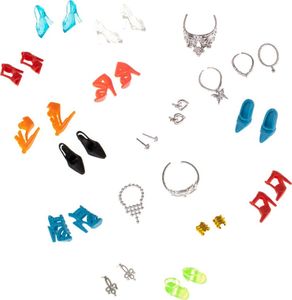 Ubranka dla lalek + akcesoria zestaw 43 el. 5