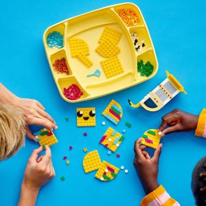 LEGO Dots Uroczy banan — pojemnik na długopisy (41948) 3