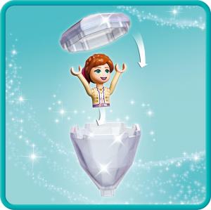 LEGO Disney Dziedziniec zamku Anny (43198) 5