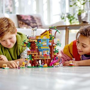 LEGO Friends Domek na Drzewie przyjaźni (41703) 4