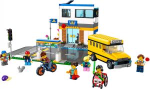 LEGO City Dzień w szkole (60329) 5