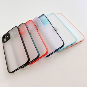 Hurtel Milky Case silikonowe elastyczne półprzezroczyste etui do iPhone 12 Pro Max czerwony 15