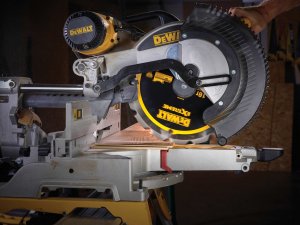 Dewalt tarcza 305x30mm x16t 3