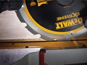 Dewalt tarcza 305x30mm x16t 8