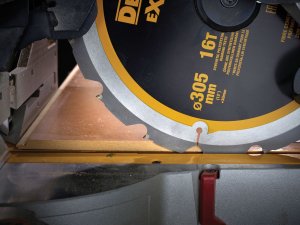 Dewalt tarcza 305x30mm x16t 10