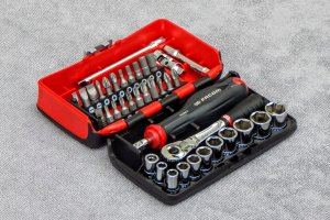 Facom zestaw nasadowy 1/4" nasadki 6-kątne 3