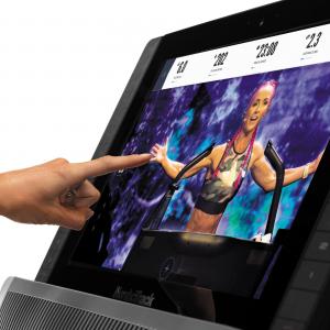 Bieżnia NordicTrack Commercial 2950 elektryczna 5