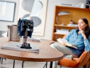 LEGO DC Maska Batmana z klasycznego serialu telewizyjnego (76238) 3