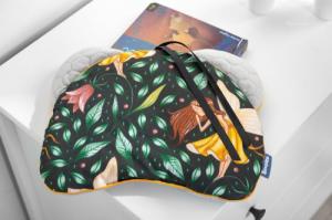 Sensillo PODUSZKA DO WÓZKA VELVET ZIELONY WRÓŻKI 3