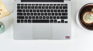 Laptop Apple MacBook Pro A1425 RETINA 2K! i5 8GB 256SSD MacOS 9