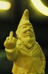 odświeżacz powietrza dyfuzor zapachowy gnome 27 cm żółty 2