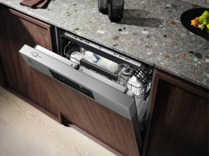 Zmywarka Electrolux EEM69300IX 3