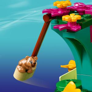 LEGO Disney Magiczne drzwi Antonia (43200) 5