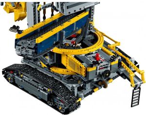 LEGO TECHNIC Kombajn górniczy (42055) 11