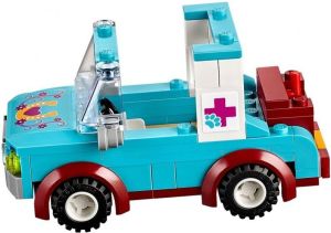 LEGO Friends Przyczepa lecznicza dla koni (41125) 7