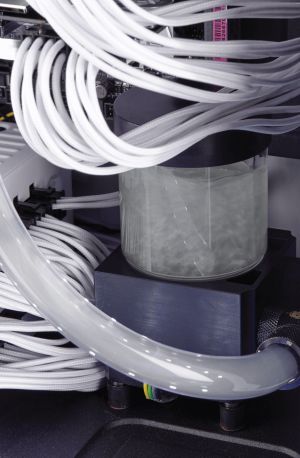 Obudowa Corsair 400C (CC-9011095-WW) 32