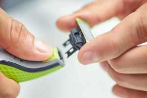 Golarka Philips OneBlade QP2530/20 10