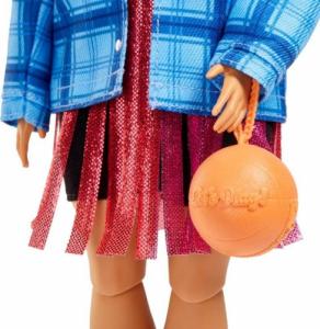 Lalka Barbie Mattel Extra Moda - Sportowa sukienka/Czarno-różowe włosy (GRN27/HDJ46) 3