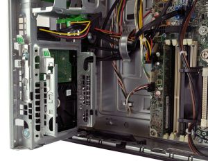 Komputer HP 600 G1 SFF i5-4570 8GB 500GB HDD DVD-RW Win 10 Pro COA 18