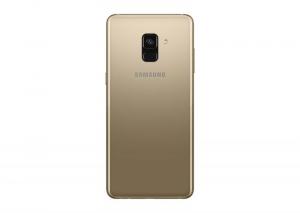 Smartfon Samsung Galaxy A8 2018 32 GB Złoty  (8801643197216) 2
