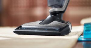 Odkurzacz pionowy Philips PowerPro Aqua FC6408/01 11