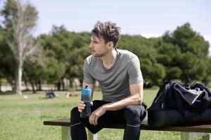 Brita Butelka filtrująca Active niebieska 600 ml 9