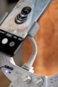 Lampa pierścieniowa Newell RL-10A LED Arctic White + statyw 10