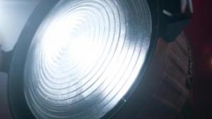 Lampa studyjna Aputure Soczewka F10 Fresnel 18