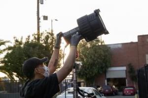 Lampa studyjna Aputure Soczewka F10 Fresnel 21