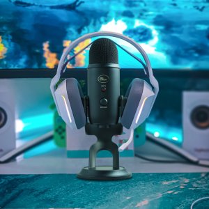 Mikrofon Blue Yeti USB Blackout (988-000229) + Lampa Litra Glow 5