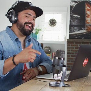 Mikrofon Blue Yeti Nano USB Shadow Grey (988-000205) + Lampa Litra Glow 11